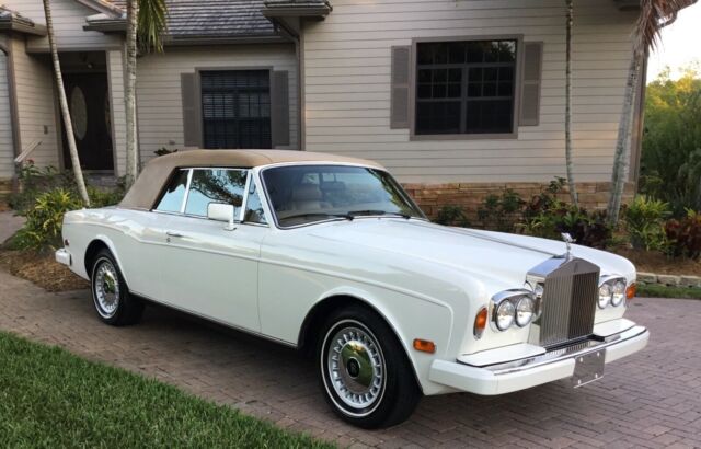 STUNNING RARE 1989 ROLLS ROYCE CORNICHE CONVERTIBLE II w/49K MILES WHITE WSADDLE 1989 Rolls-Royce Corniche CONVERTIBLE