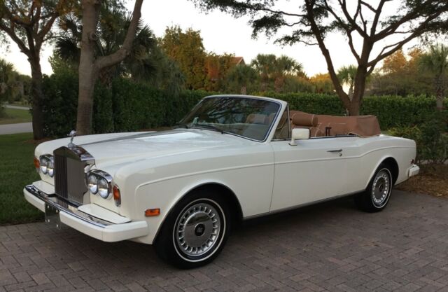 1989 Rolls-Royce Corniche CONVERTIBLE - photo 9