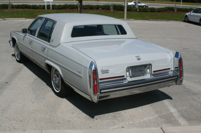 1987 Cadillac Brougham - photo 4