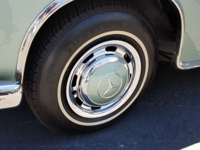 1960 Mercedes-Benz 200-Series 220SE - photo 9