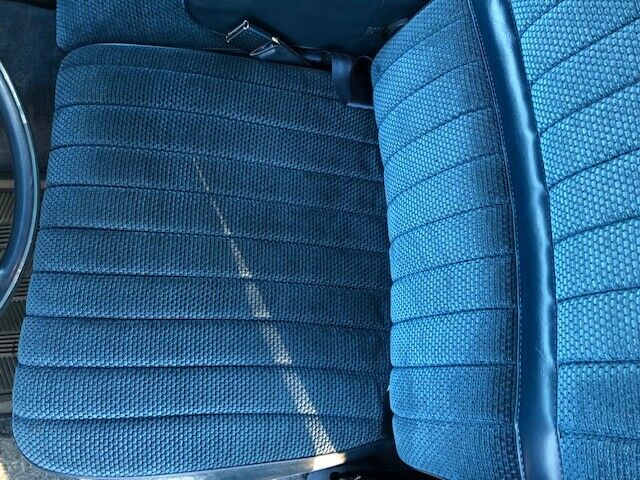 1989 Oldsmobile Custom Cruiser Luxury - photo 5