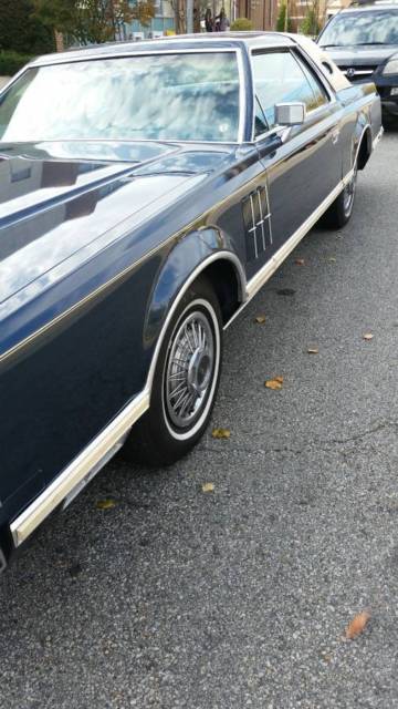 1977 Lincoln Mark Series Coupe - photo 3