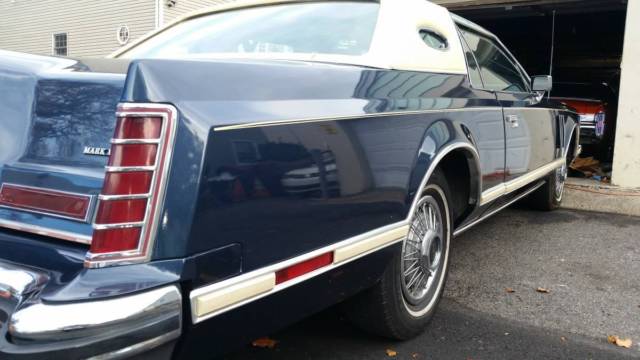 1977 Lincoln Mark Series Coupe - photo 4