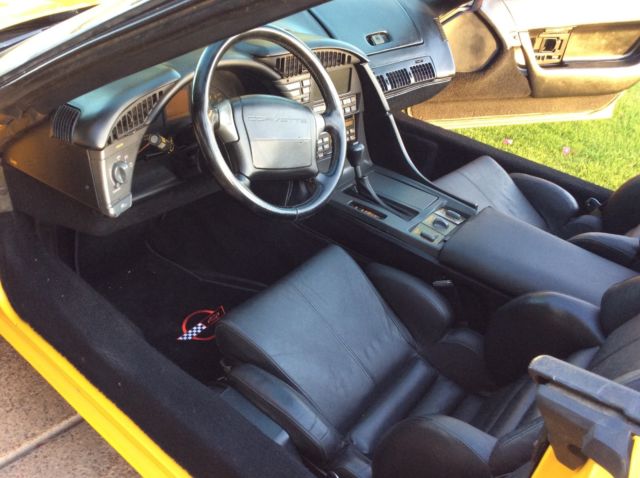 1991 Chevrolet Corvette convertible - photo 10