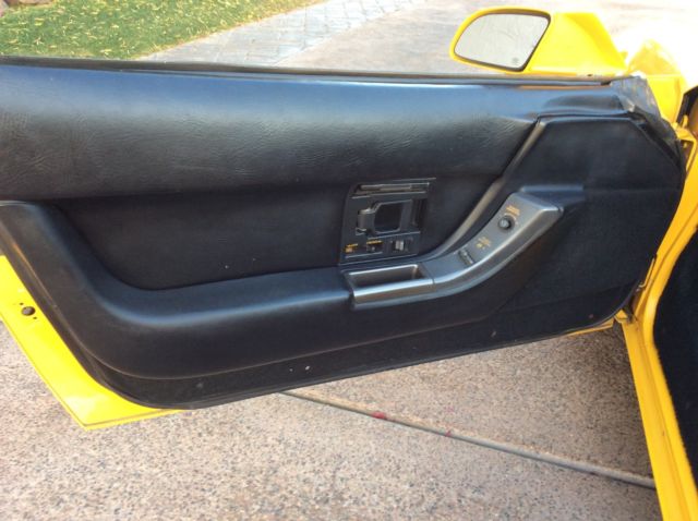 1991 Chevrolet Corvette convertible - photo 12