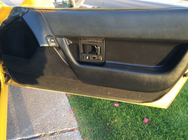 1991 Chevrolet Corvette convertible - photo 13
