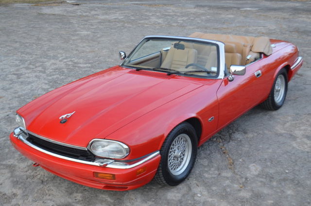 STUNNINGLY NEW 21592 mile 4.0 6Cyl. TIME WARP XJS with DOCUMENTATION 1994 Jaguar XJS Base Convertible 2-Door
