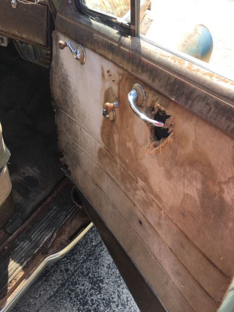 1946 Chevrolet 4 door sedan chrome - photo 10