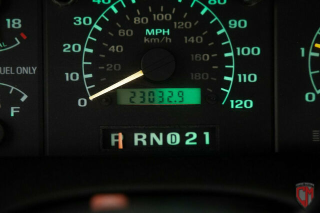 1993 Ford F-150 Styleside Lightning 117" WB - photo 10
