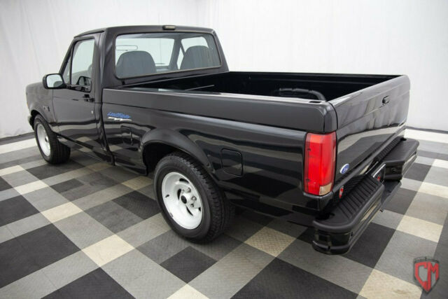 1993 Ford F-150 Styleside Lightning 117" WB - photo 12