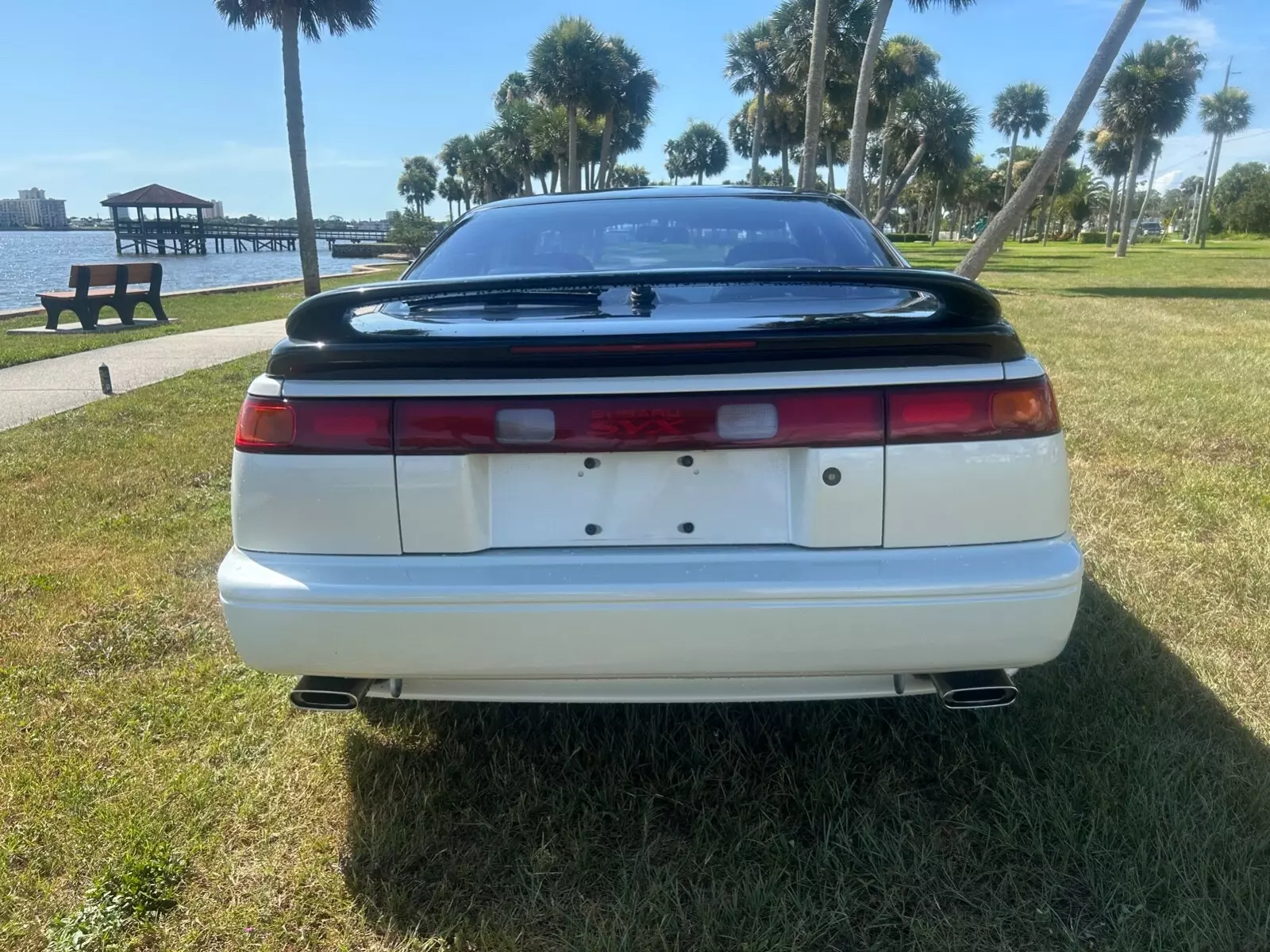 1992 Subaru SVX - photo 7