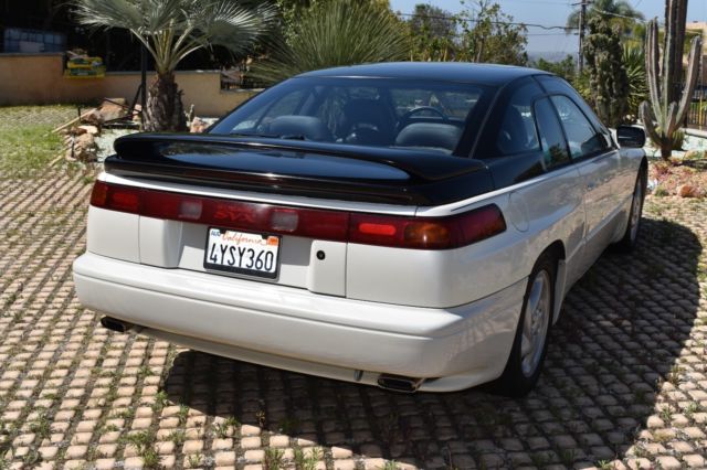 1992 Subaru SVX - photo 8