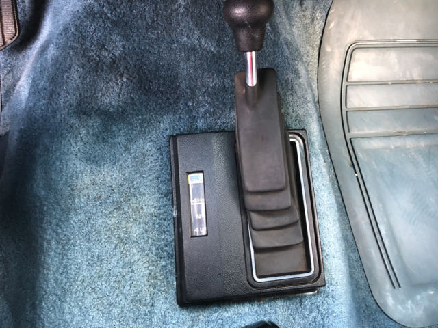 1990 Chevrolet Suburban 4WD Low Miles - photo 11