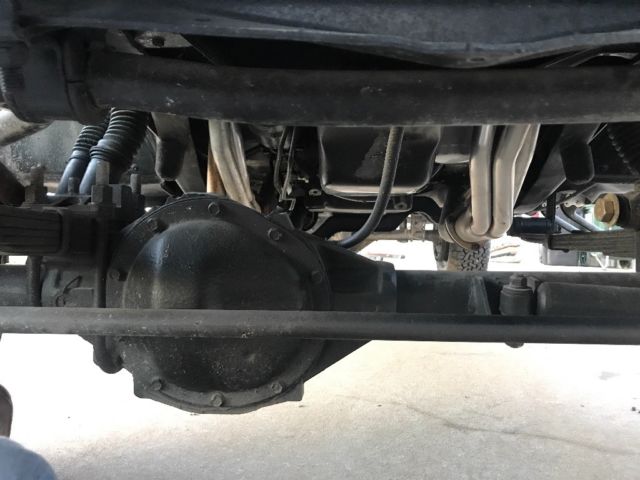 1990 GMC Suburban SLE - photo 10