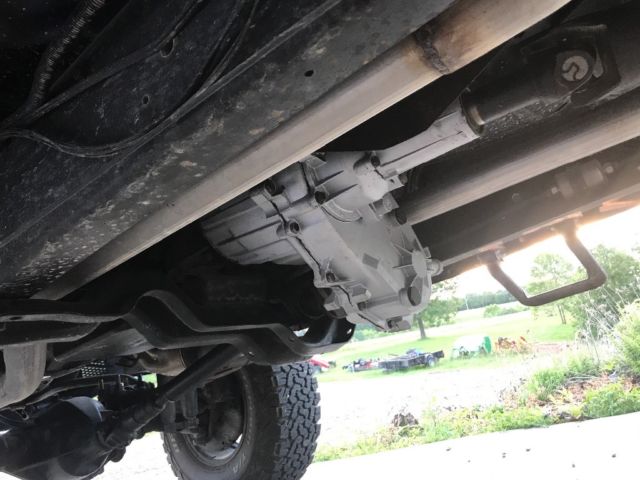 1990 GMC Suburban SLE - photo 12