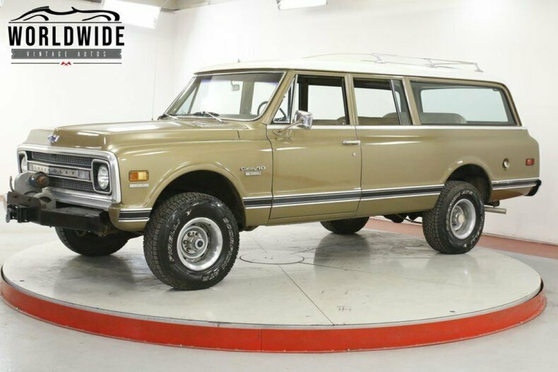 SUBURBAN K10 4x4 COLD AC HEAVILY OPTIONED RARE PS PB 1970 Chevrolet Suburban