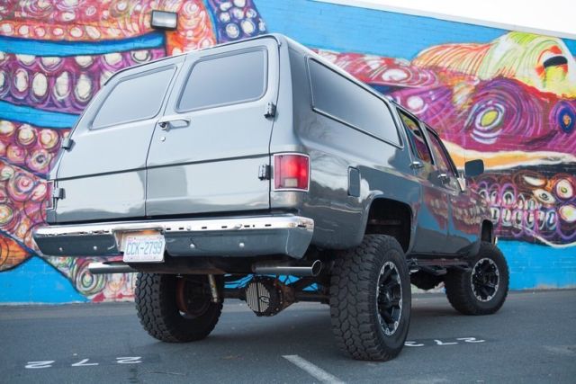 1988 Chevrolet Suburban - photo 3
