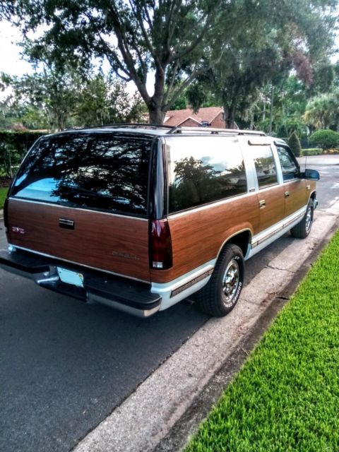 1992 Chevrolet Suburban - photo 4