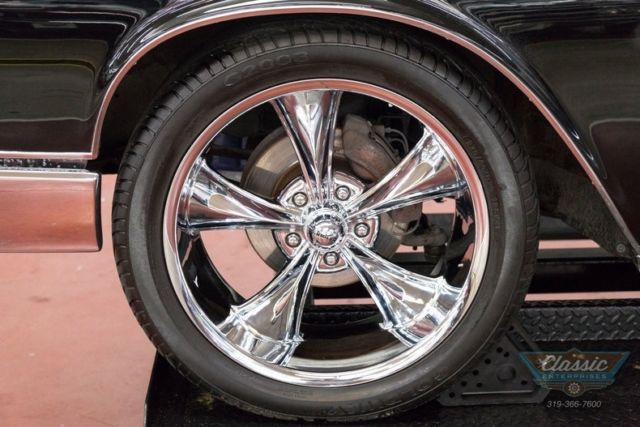 1967 Lincoln Continental convertible with leather fully optioned restored - photo 9