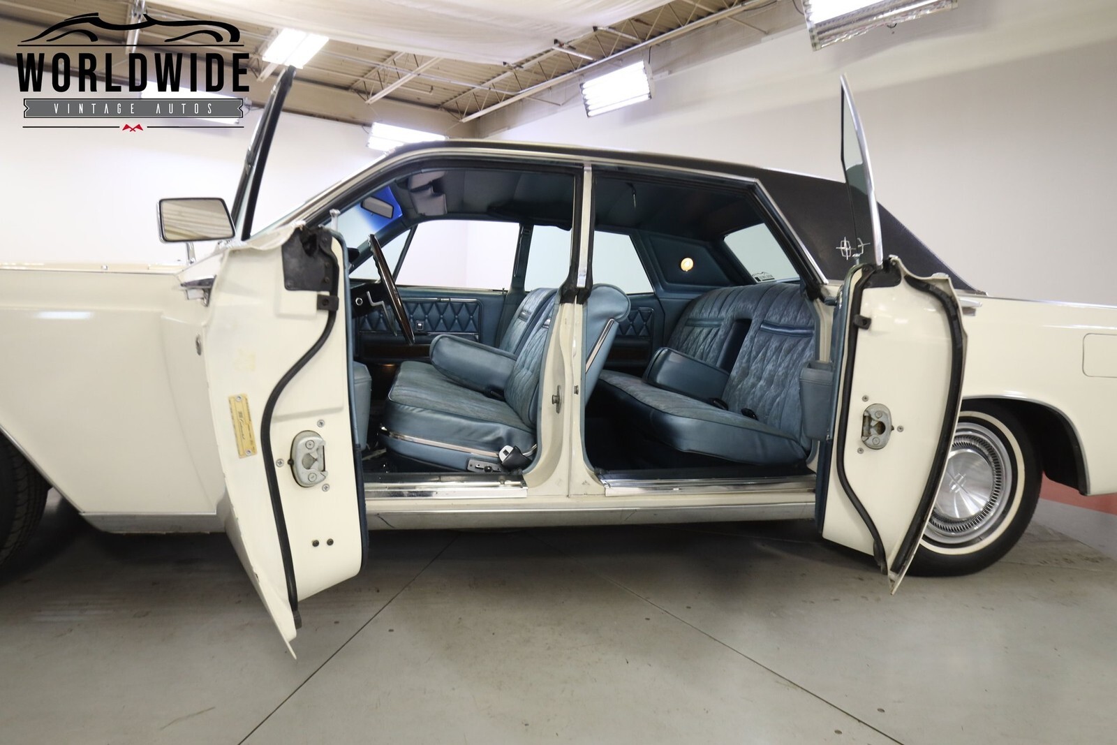 1968 Lincoln Continental - photo 11