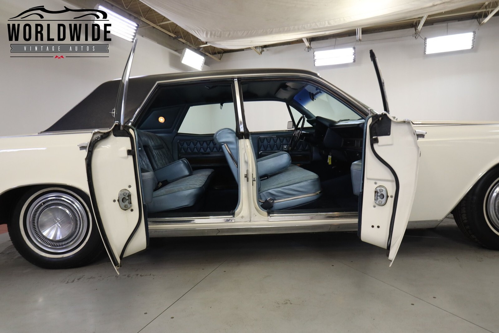 1968 Lincoln Continental - photo 12