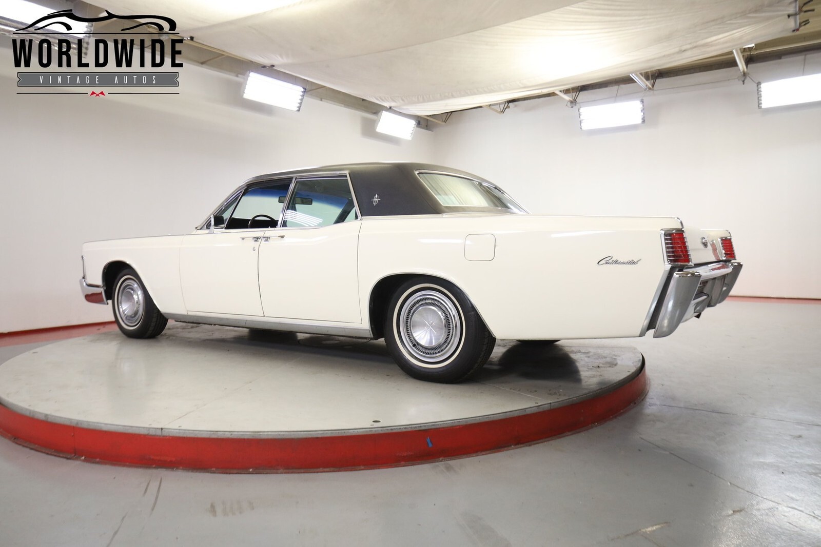 1968 Lincoln Continental - photo 5