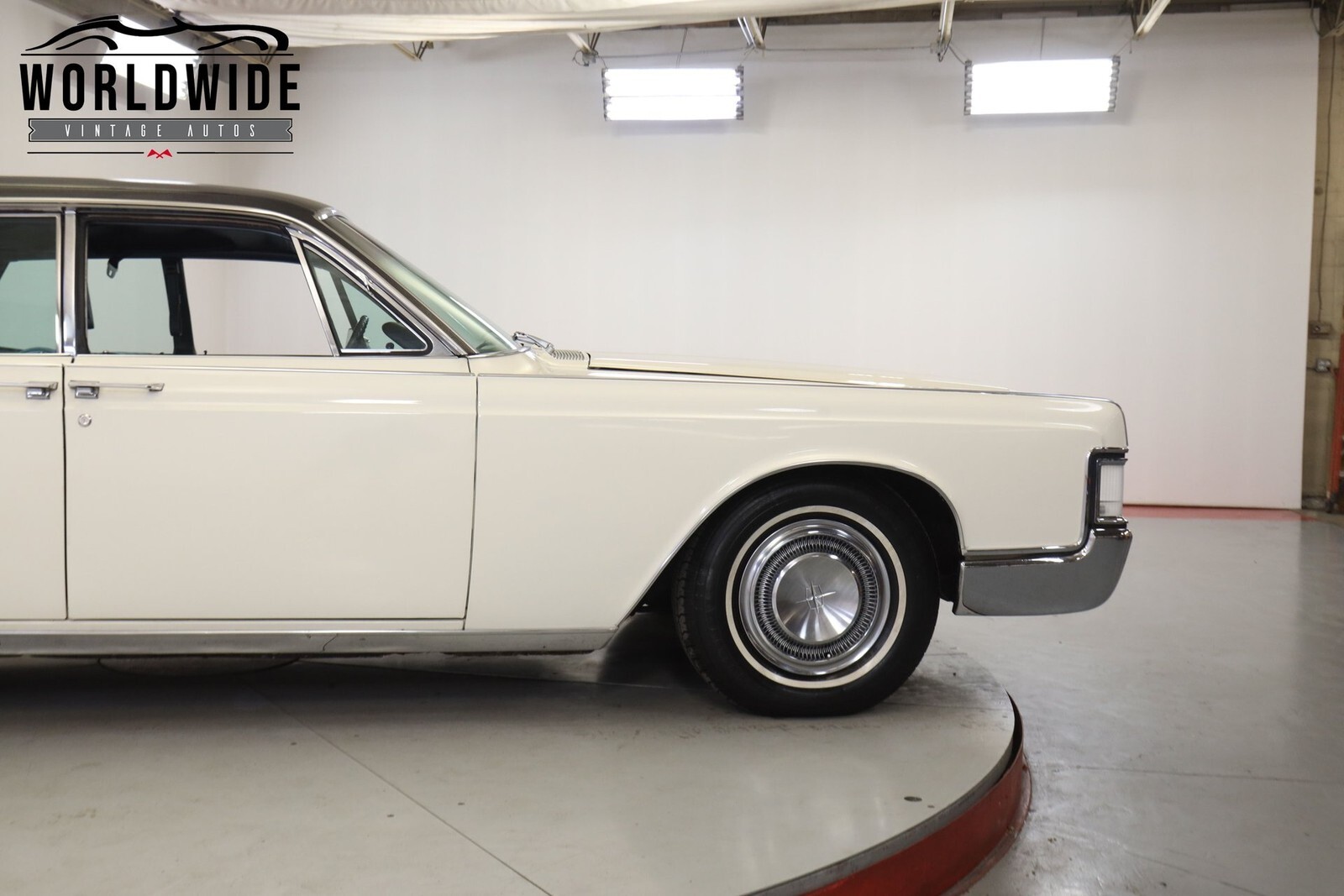 1968 Lincoln Continental - photo 8