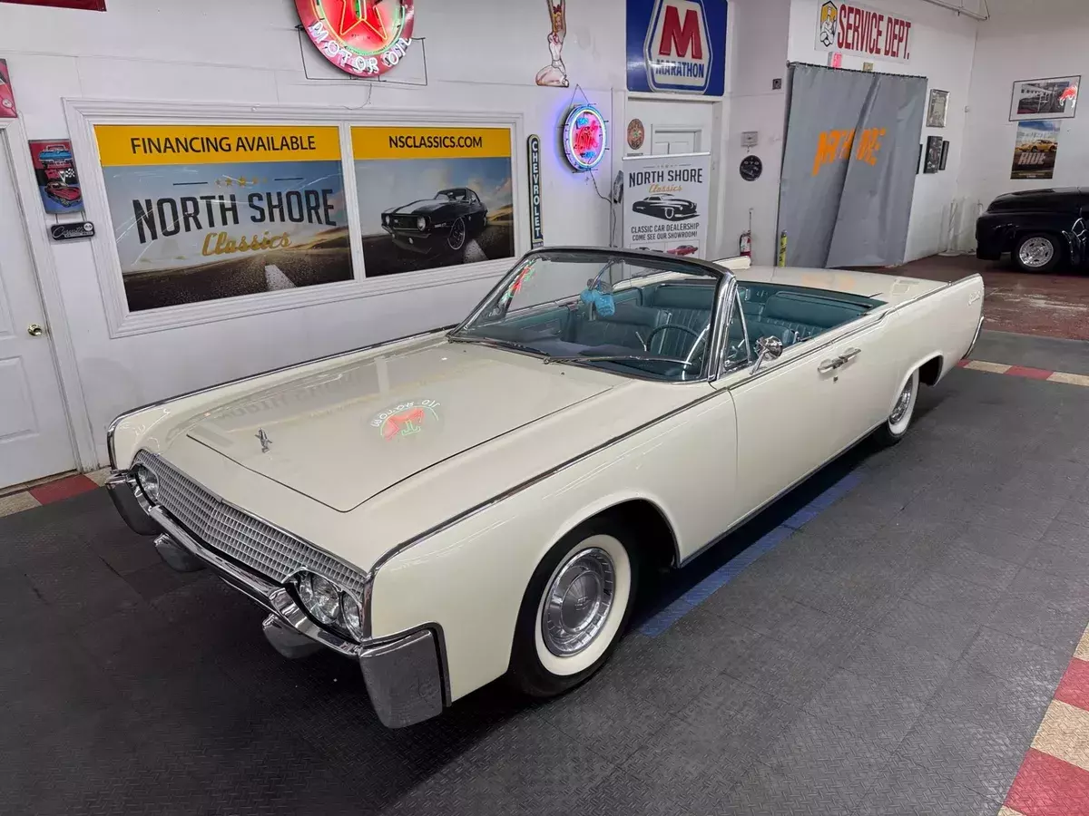 Sultana White Lincoln Continental with 35,378 Miles available now! 1961 Lincoln Continental Convertible Suicide Doors-SEE VIDEO