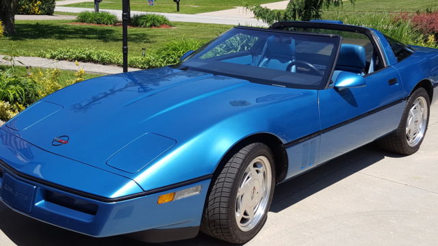 1989 Chevrolet Corvette 2 Door Coup