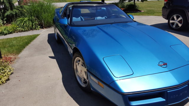 1989 Chevrolet Corvette 2 Door Coup - photo 3