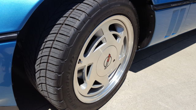 1989 Chevrolet Corvette 2 Door Coup - photo 6