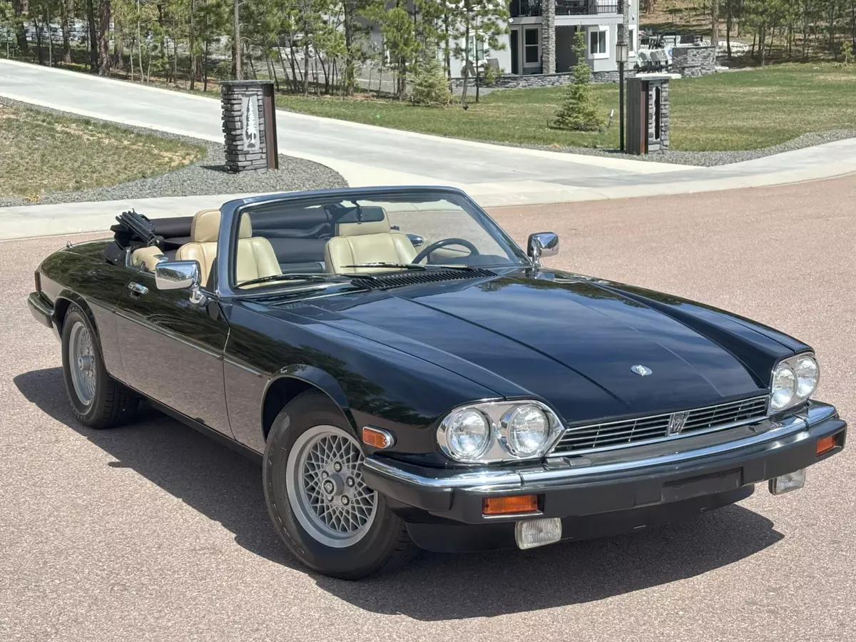 SUMMER TOPS DOWN FUN! 1990 Jaguar XJS V12 Convertible 1990 Jaguar XJS