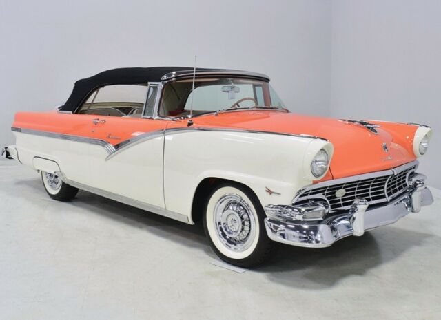 1956 Ford Fairlane - photo 2