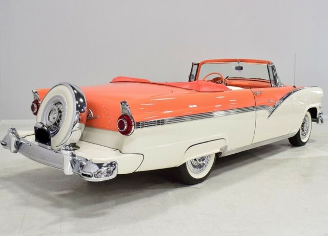 1956 Ford Fairlane - photo 7