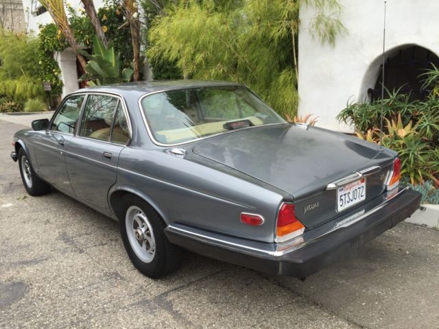 1987 Jaguar XJ6 - photo 4