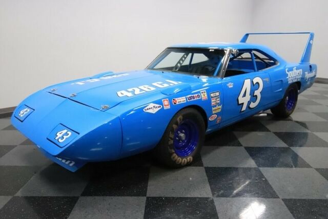1970 Plymouth Superbird Richard Petty Replica - photo 6