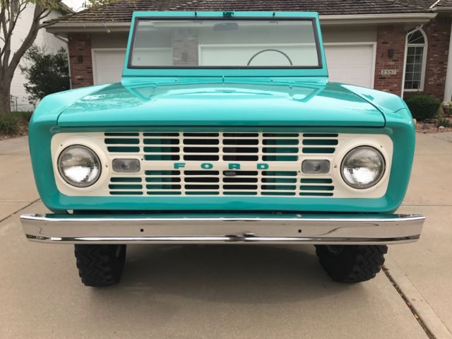 Super Clean 1966 Ford Early Bronco Uncut 4x4 Original U13 Frame Off Restoration 1966 Ford Bronco