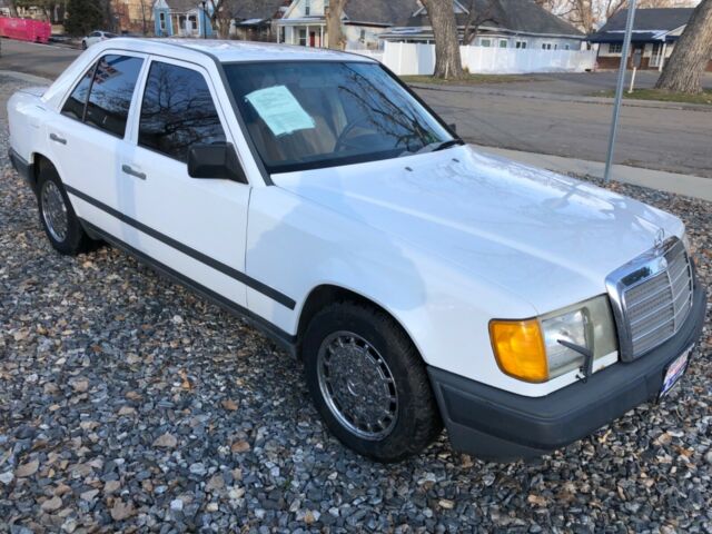 1988 Mercedes-Benz 300-Series - photo 4