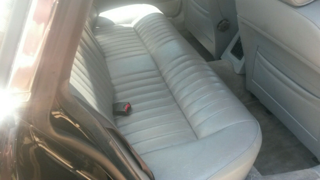 1989 Jaguar XJ6 - photo 7
