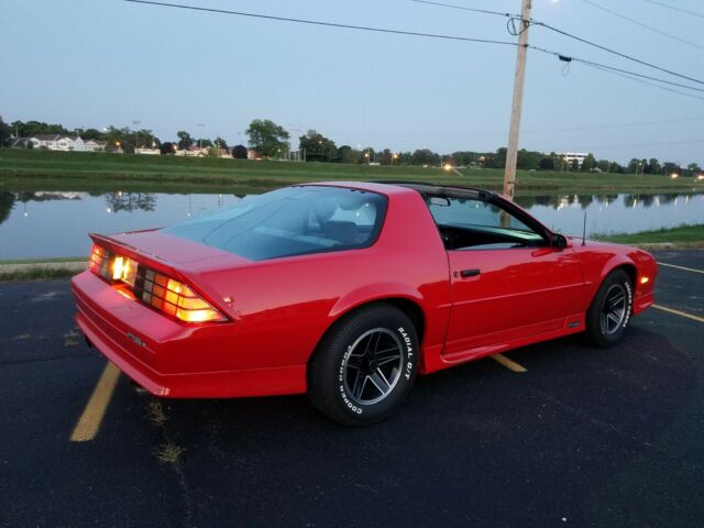 1991 Chevrolet Camaro RS - photo 2