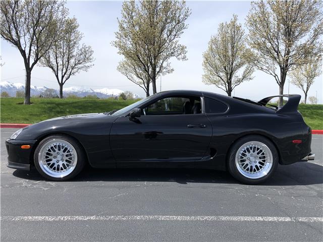 1994 Toyota Supra w/Sport Roof - photo 2