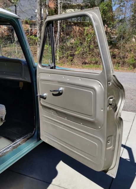 1966 Chevrolet C-10 custom cab - photo 10