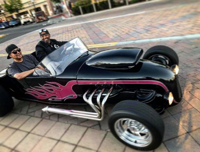 Super clean attention getting Ford model t roadster 1927 Ford Model T