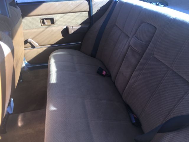 1985 Volvo 240 dl - photo 11