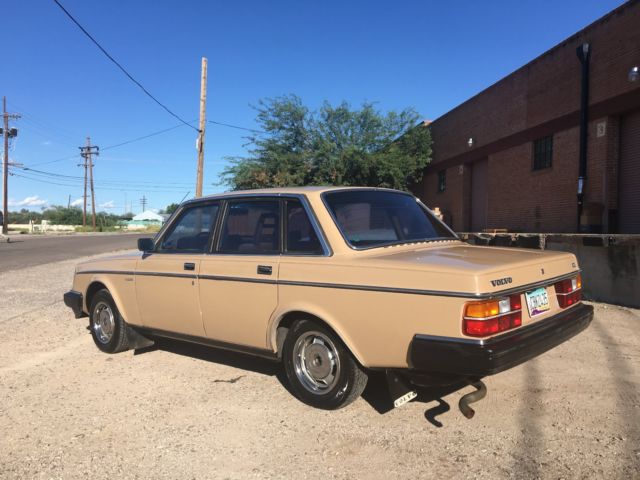 1985 Volvo 240 dl - photo 4