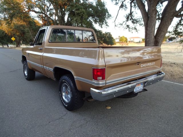 1986 Chevrolet C/K Pickup 1500 - photo 7