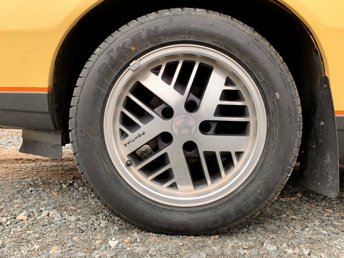 1987 Pontiac Firebird Formula - photo 11