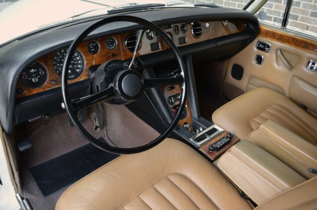 1975 Rolls-Royce Silver Shadow - Long Wheel Base ("LWB") - photo 13