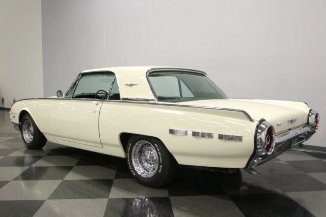 1962 Ford Thunderbird -- - photo 9