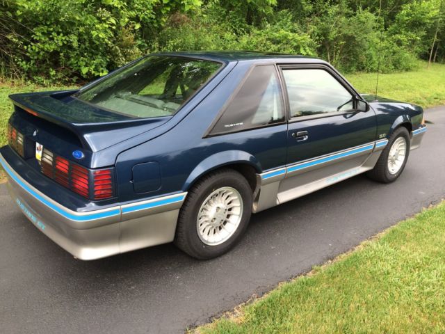 1987 Ford Mustang - photo 3
